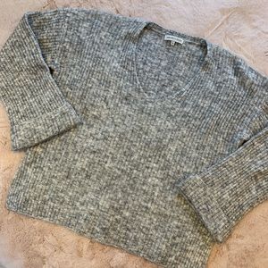 V-Neck Wide Sleeve Sweater